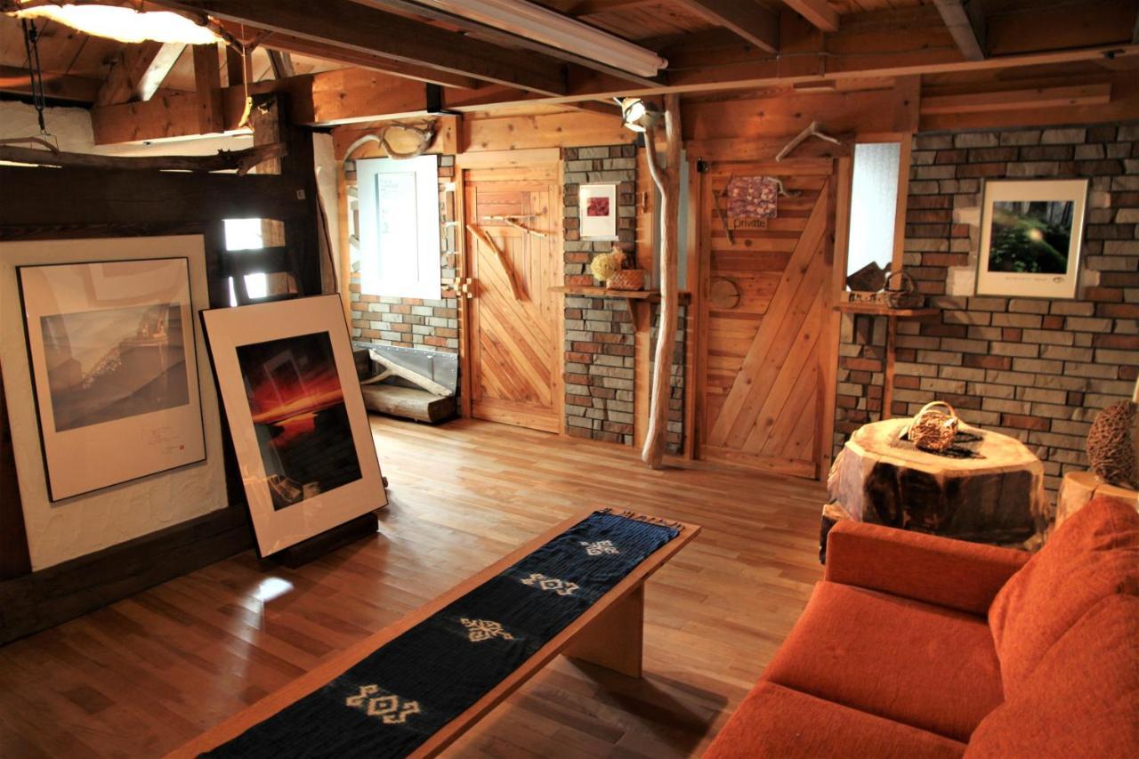 Gallery Kitashajin * Higashikawa